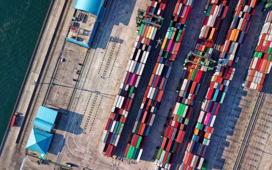 birdseye of shipping containers