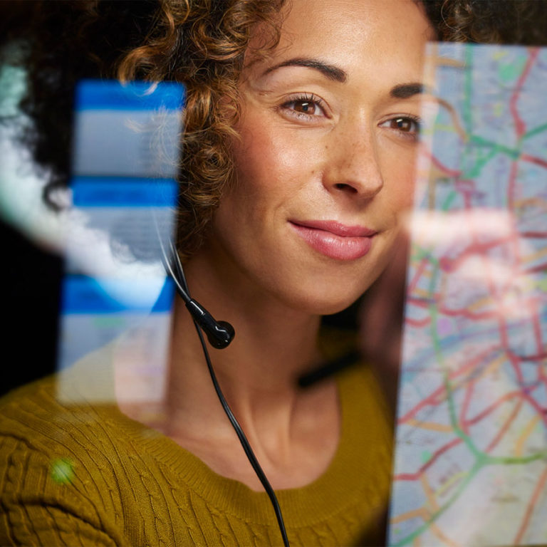 logistics expert